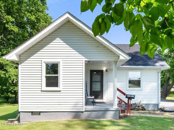 902 Elm St, West Pt, KY 40177