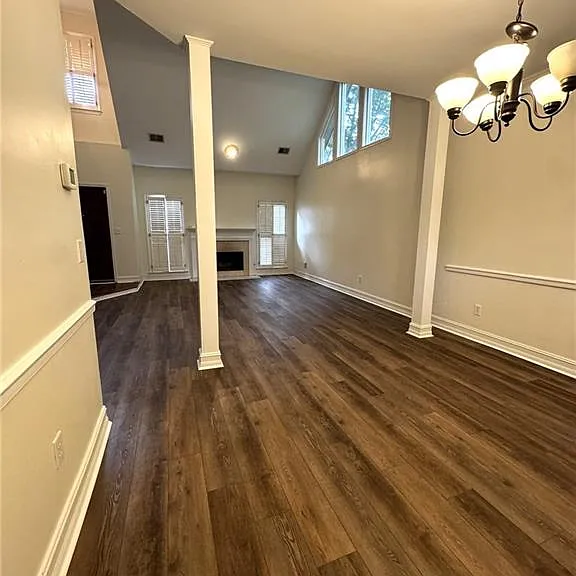 3055 Ivey Oaks Ln — Photo 4