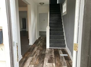 818 E Scarritt St, Springfield, IL 62703