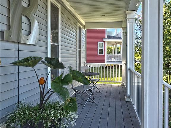 2nd image of 805 Traditions Dr