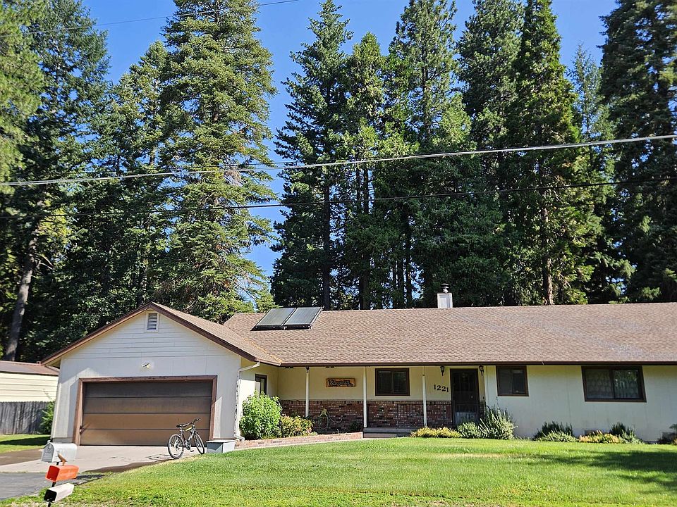 1st image of 1221 Woodland Park Dr