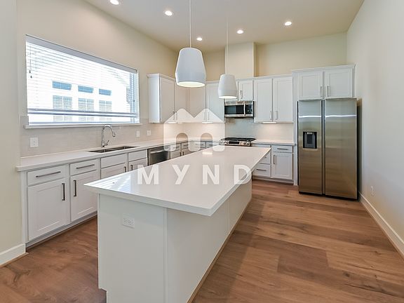 4th image of 6317 Paddington Place Dr