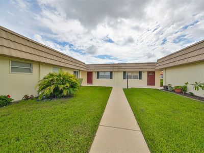 202 Bedford St APT 57, Sun City Center, FL, 33573