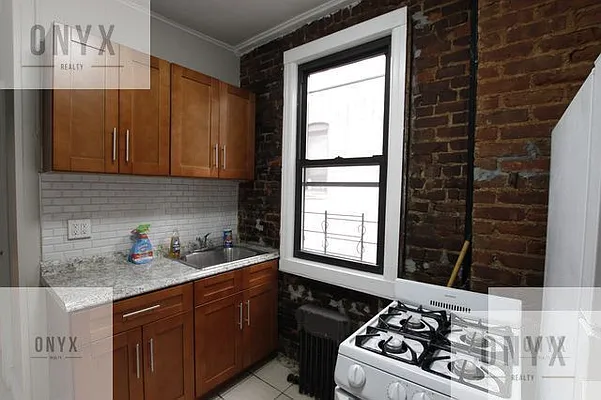 Rented by Onyx | media 14