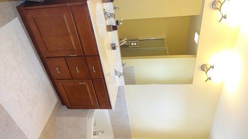 5th image of 167 Willow Dr