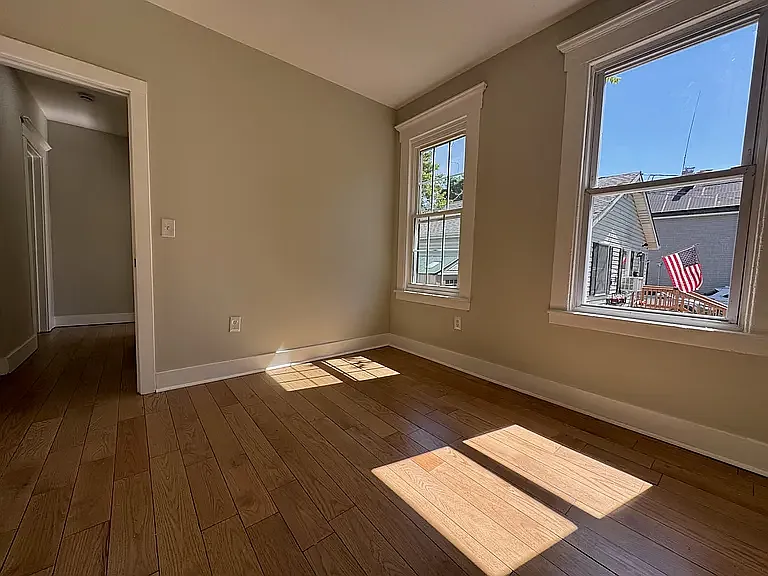 207 Goodrich St — Photo 10