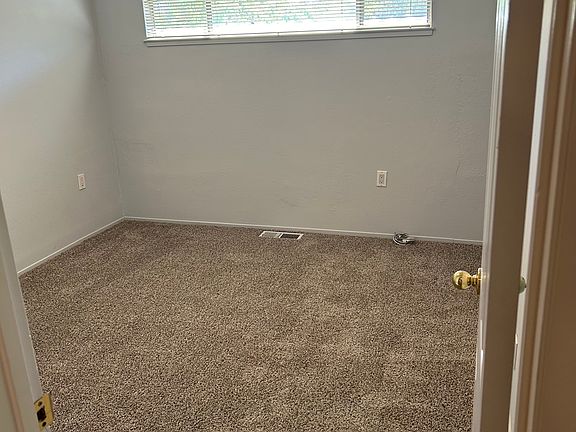 3rd image of 6379 Tupelo Dr