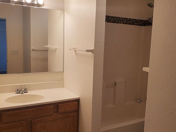 4th image of 2117 Coal Ave SE Unit A