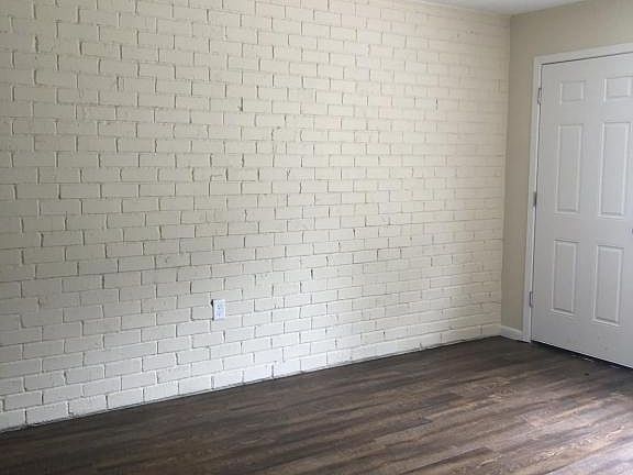 4th image of 39503 Highway 74 Unit 17