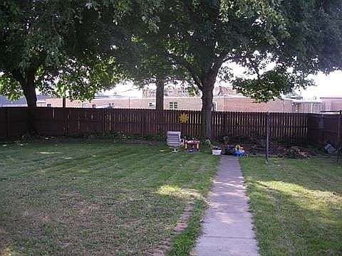Privacy fence 