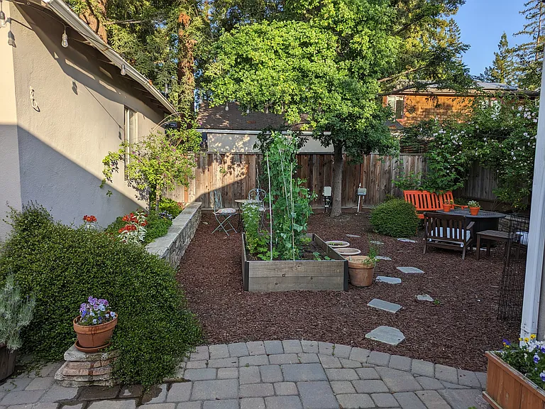 2023 Valparaiso Ave — Photo 4