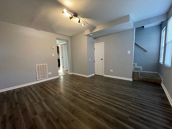 5th image of 3724 Ruby St