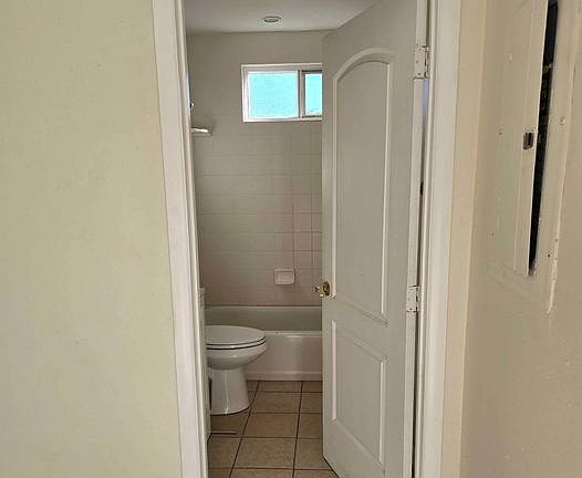 5th image of 437 Liholiho St #C