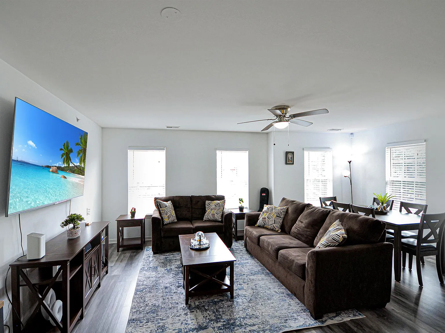 2 bed, 2.0 bath, 1224 sqft, $1,850 — Photo 4
