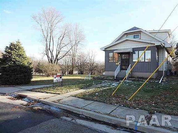 4th image of 1522 E Paris Ave