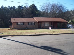 1103 W 16th St, Hope, AR 71801