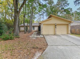 26 W Broken Oak Ct, Spring, TX 77381