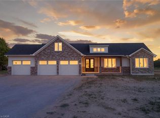 2427 E Quarter Line, Delhi, ON N4B 2W4