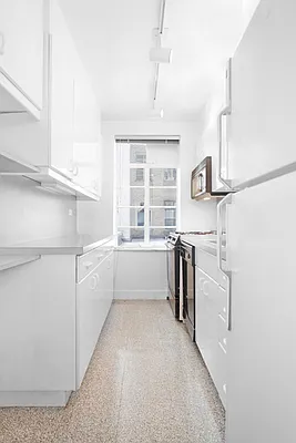 Sold by Corcoran | media 13