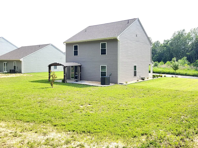 2814 Meadowview Blvd — Photo 3