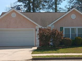130 Landing Dr, Fayetteville, GA 30214