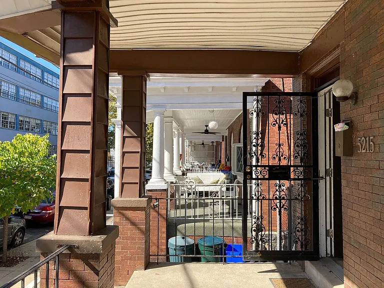 5215 Pine St — Photo 16