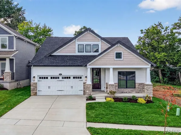 525 Ryehill Dr, Saint Peters, MO 63376