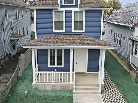 4th image of 256 Hewitt Ave