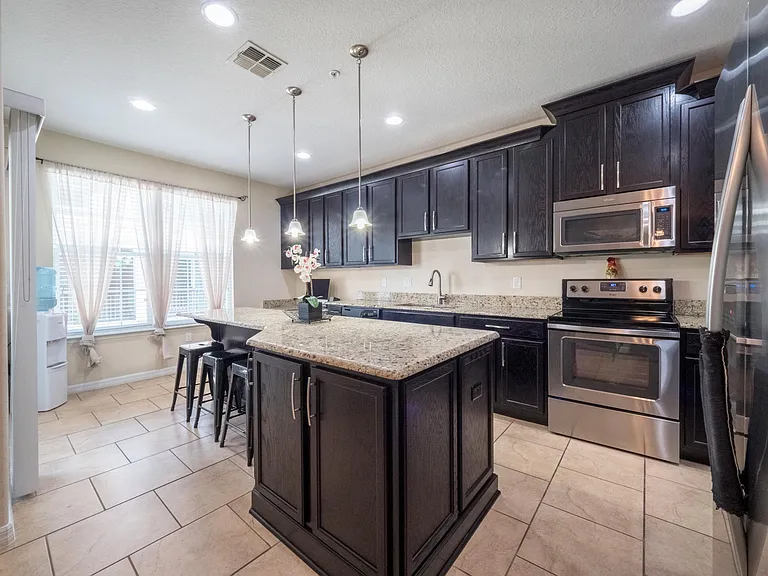 1350 Mill Stream Ln — Photo 7