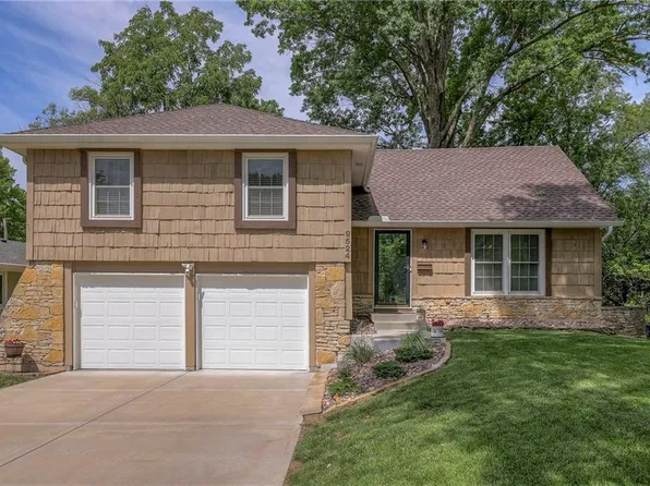 9524 Lowell Ave, Overland Park, KS 66212