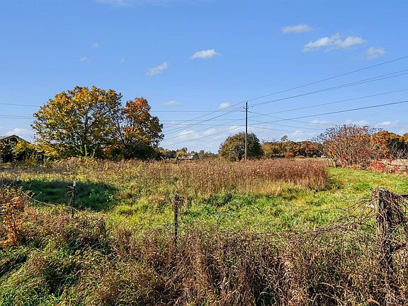 2nd image of 51534 Sheldon Creek Rd