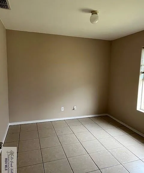 1134 Kelsey Dr #F — Photo 7