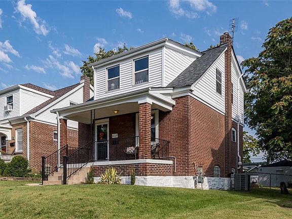 2nd image of 6117 Crescent Ave