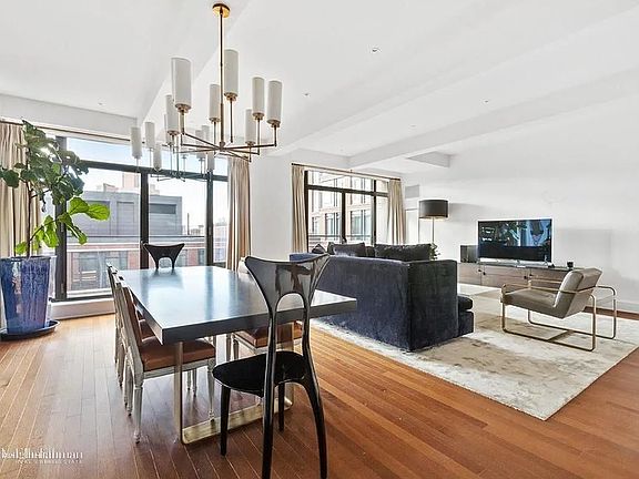 2nd image of 160 W 12th St APT 82
