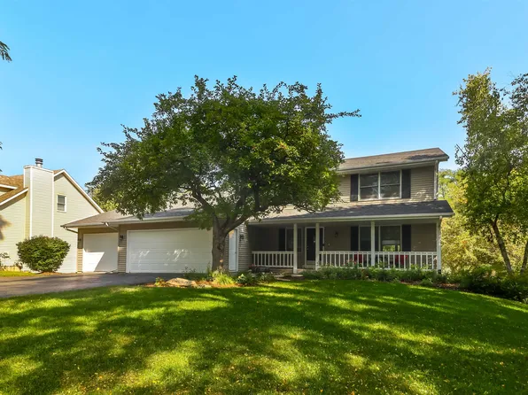 5054 E Nordic Woods Dr, Byron, IL 61010