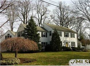 19 Highland Ave, Fair Haven, NJ