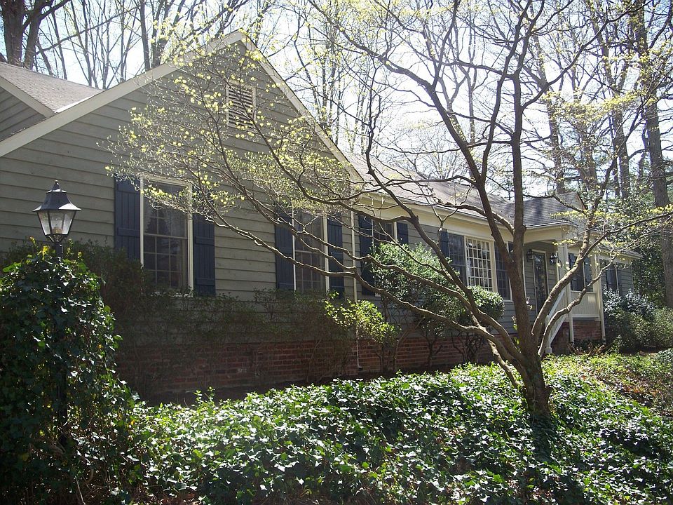 Welcome to 7815 Surreywood Drive...