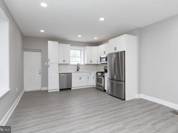 405 S 4th St, Darby, PA 19023