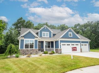 4030 Hollow Wood Dr, Portage, MI 49024