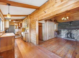 16 Allegheny Ave, West Milford Twp., NJ 07480