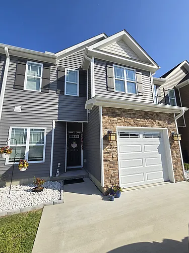 1815 Fox Den Way #4 Photo 1