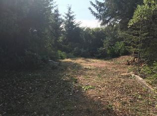 773 Island Cir SE, Ocean Shores, WA 98569