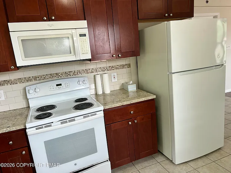 1730-1732 Madison Ave #3 — Photo 9