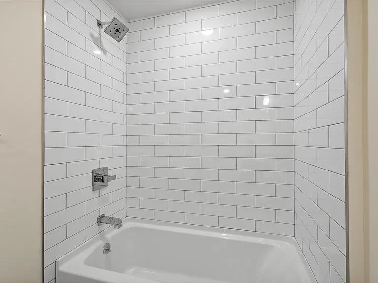 1502 N Randolph St #12B — Photo 14