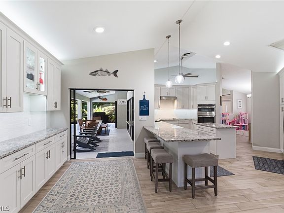 5th image of 6651 Willow Lake Cir