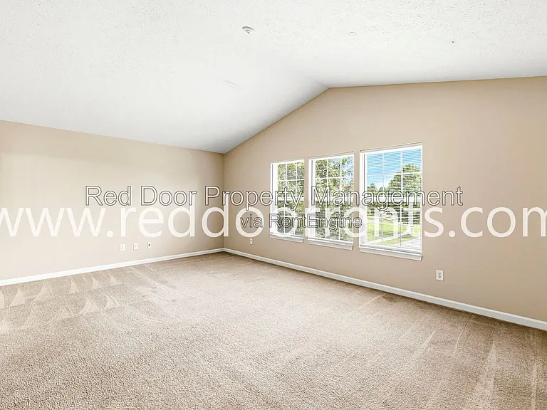 12419 Deerview Dr — Photo 27