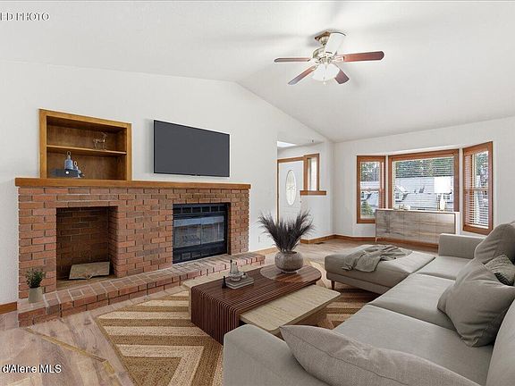 5th image of 5118 N Pinegrove Dr