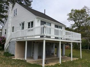 24 Larch St, Wareham, MA 02571