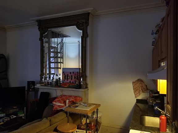 5th image of 418 N 32nd St #1F