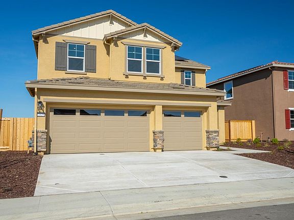 3rd image of 2125 Vermentino Street